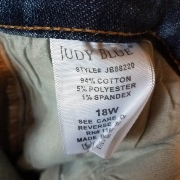 Judy Blue Jeans 18W Blue Boyfriend Fit Distressed Stretch High Rise JB88220 - Picture 8 of 8